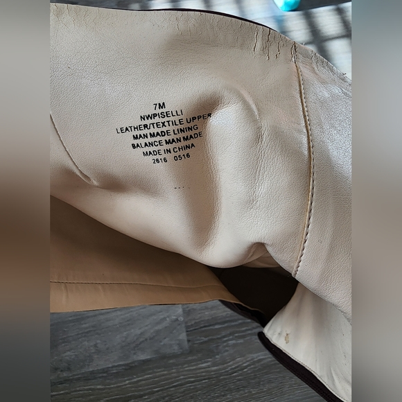 Nine West 4" Heeled Boots - EXCELLENT condition - Picture 8 of 12